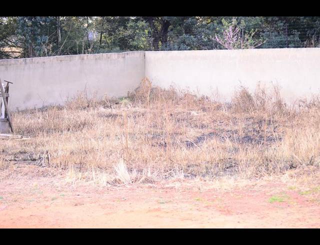 LAND FOR SALE IN UNIGRAY